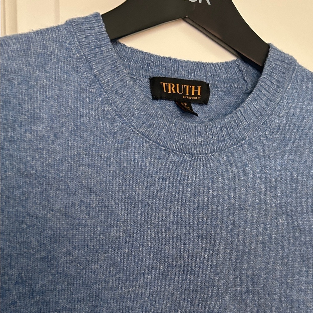 Truth by Republic Sky Blue Knit Top - Picture 2 of 7